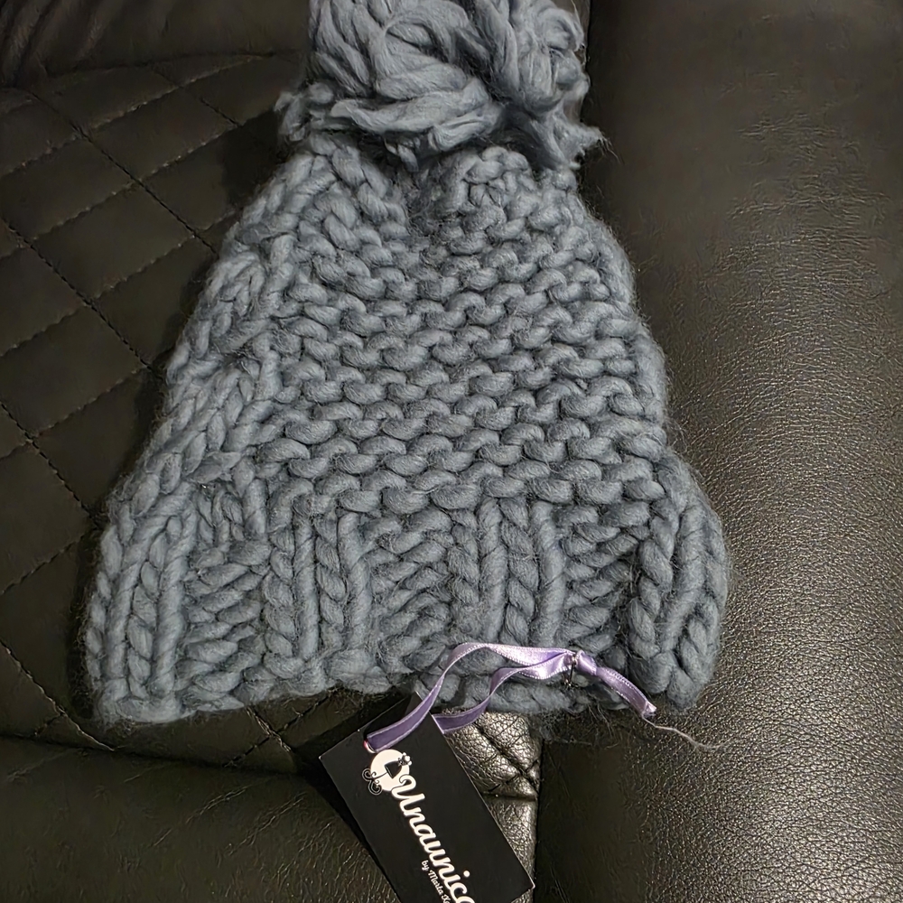 Chunky Knit Blue Beanie with Pom Pom